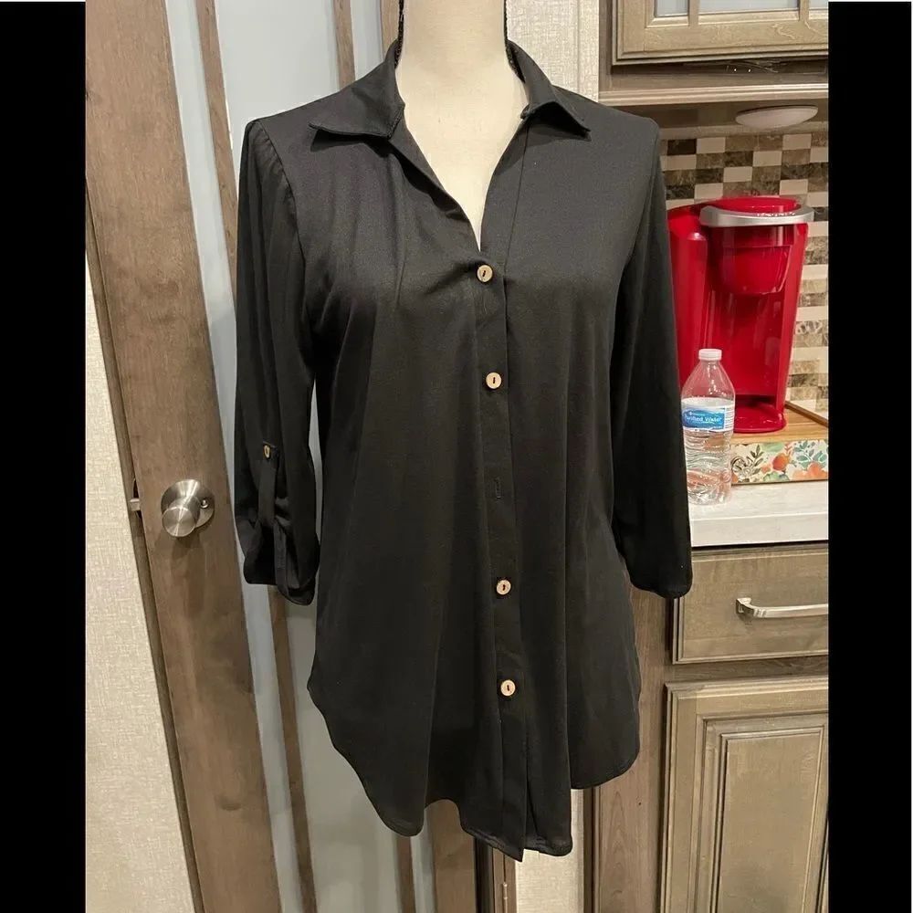 NWT Boho Blu Top